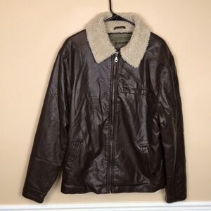 Type Field Apparel Men’s Faux Leather Brown Cream Faux Fur Sherpa Bomber Jacket